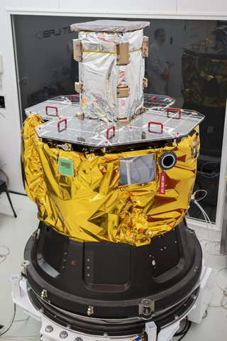 Le satellite CAPSTONE a été intégré au vaisseau spatial Lunar Photon de Rocket Lab avant d'être lancé sur une fusée Electron.  (Photo : Business Wire)