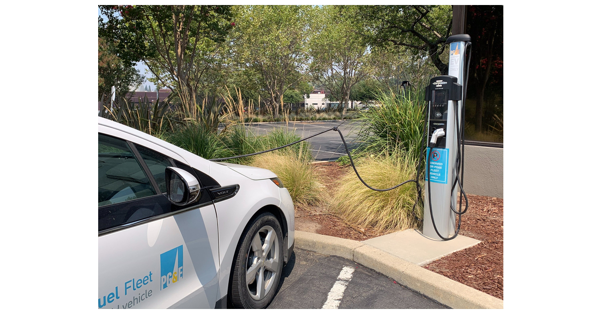 Expanding Electric Vehicle Charging Options for Customers, PG&E Begins