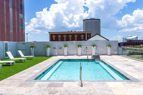 Soak up the sunshine from the hotel’s pool deck. (Photo: Business Wire)