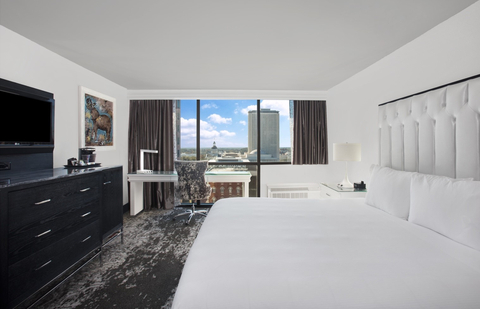 See the city from the DoubleTree! (Photo: Business Wire)