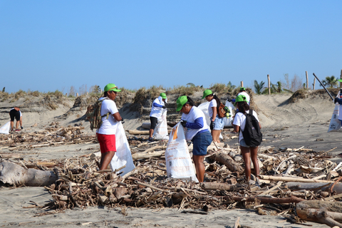 During June, beach cleanup activities were carried out along five kilometers of coastline. (Photo: Business Wire)