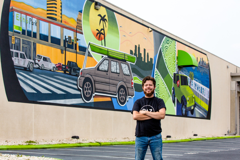 EchoPark Automotive Tampa Mural with Artist Carlos Pons (Photo: Business Wire)