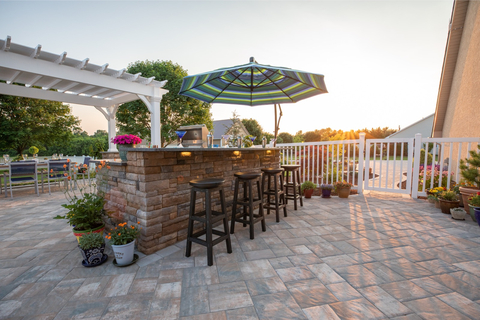 Oldcastle APG Acquires Barrette Outdoor Living (Photo: Business Wire)