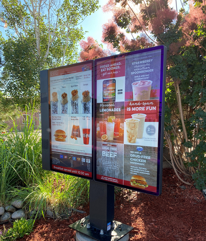 original Good Times refreshing its image with digital menu boards (Photo: Business Wire)