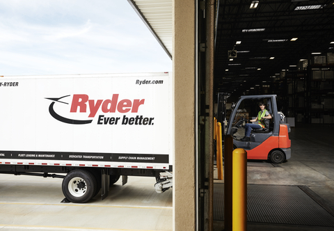 Ryder receives Verizon’s 2022 Supplier Environmental Excellence Award for innovative green initiatives that help reduce environmental impacts for its customers and its own operations. (Photo: Business Wire)