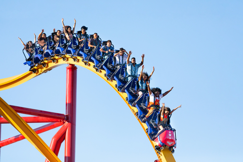 WONDER WOMAN™ Flight of Courage at Six Flags Magic Mountain propels riders single file on a nearly two-minute journey up a towering 13-story, 87-degree first drop and soaring at speeds up to 58 miles-per-hour over 3,300 feet of track. (Photo: Business Wire)