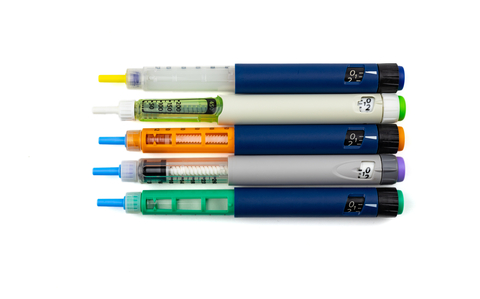 Insulin injector pens for hormonal therapy of diabetic patients, such as those pictured here, can now be made using Techmer PM’s HiFill® HC healthcare color compounds. (Credit: richir/Shutterstock)