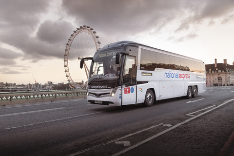 are dogs allowed on national express buses