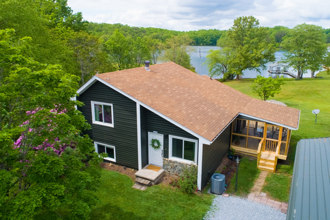 A Vacasa vacation rental in Lake Anna, Virginia, the number one market on this year's Top 25 Best Places to Buy a Vacation Home. (Photo: Business Wire)
