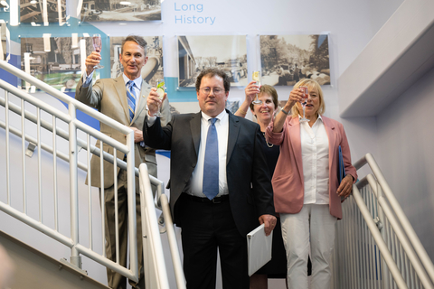 Mark Vannoy (President, Maine Water), Eric Thornburg (Chair, President and CEO, SJW Group), Maureen Westbrook (President and CEO, Connecticut Water Service Inc.) and the honorable Governor Janet T. Mills toast a glass of water to celebrate the commissioning of the Saco River Drinking Water Resource Center in Biddeford, Maine. (Photo: Business Wire)