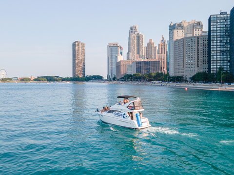 With more than 50,000 boat listings in 700 locations worldwide, Boatsetter offers the most diverse collection of high-quality rental boats available, as well as a wide array of water activities.