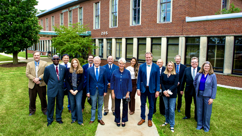 Secretary Granholm with the Oklo and Argonne team outside the Pilot-Scale Electro-Refiner Lab (Image: Oklo Inc.)