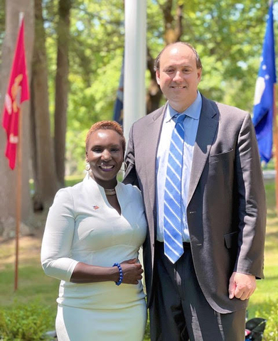 State Senator Jamie Eldridge has endorsed Vivian Birchall for State Representative of the 14th Middlesex District, which includes the towns of Acton, Carlisle, Chelmsford and Concord. (Photo: Business Wire)