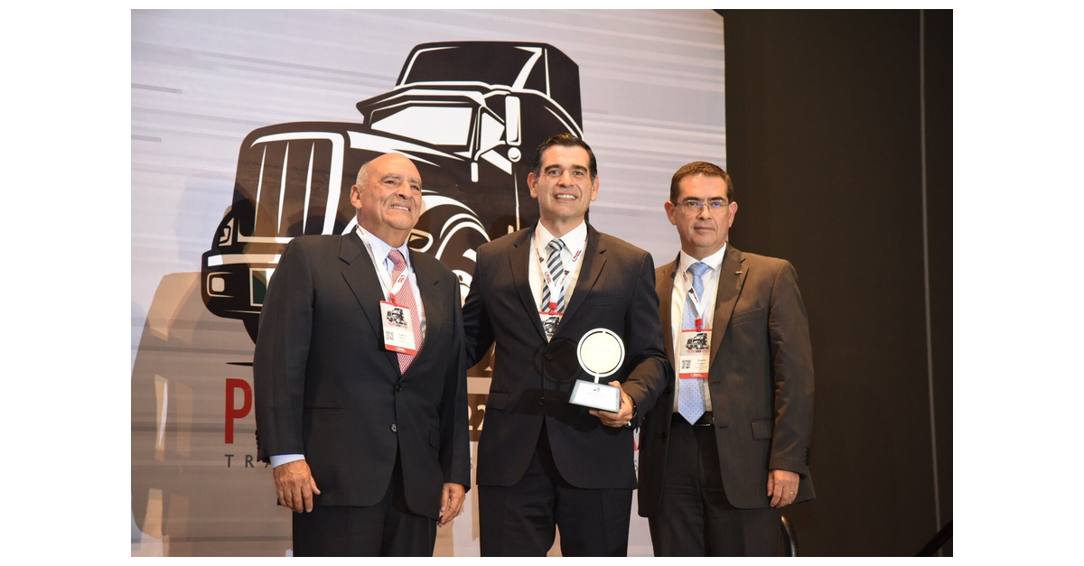 Ryder Honors Mexican Trucking Companies during Twelfth Annual Recognition Event Ryder Honors Mexican Trucking Companies during Twelfth Annual Recognition Event