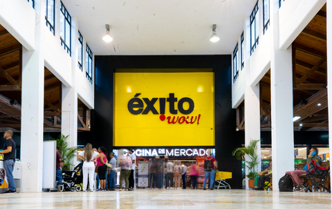 Between the end of 2022 and early 2023, Grupo Éxito’s consumers will find a new Self Checkout experience by Toshiba Global Commerce Solutions at its stores across the company’s banners, including Éxito, Carulla, Surtimax and Super Inter. This is the first grocery implementation of Toshiba’s Self Checkout solution in Colombia.(Photo: Business Wire)