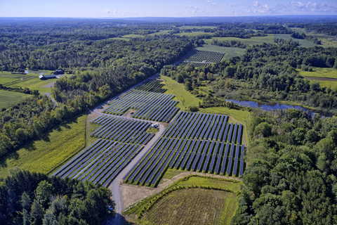 A view of Bullis Road Solar Project in Marilla, NY (Photo: Business Wire)