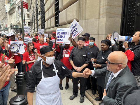 UNITE HERE Local 100 members and Sodexo employees outside Sodexo cafeteria at Federal Reserve in New York City. (Photo: Business Wire)
