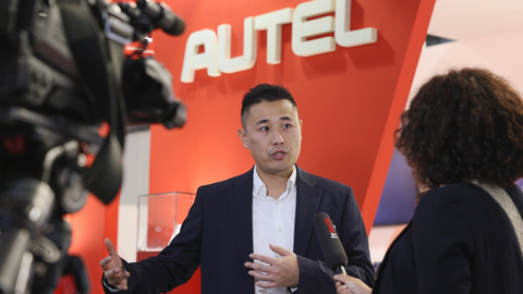 AUTEL EU's CEO Ting Cai interviewed by TV Berlin (Photo: Business Wire)
