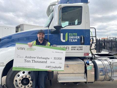 Andrew Verhaeghe from UNFI’s Racine, WI distribution center accepts his award of $10,000 for becoming one of four UNFI Elite Drivers of the Year. (Photo: Business Wire)