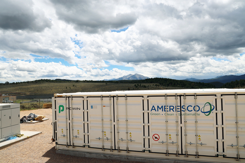 Under a Power Purchase Agreement (PPA) Ameresco, Colorado Mountain College and Holy Cross Energy partnered to install 5MW of solar PV and 15MWH battery energy storage. Photo Credit: Seth Anderson. (Photo: Business Wire)