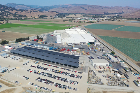 Taylor Farms is completing the installation 2MW of solar power at its facility in San Juan Bautista, California, which will be combined with 6MW of fuel cells from Bloom Energy and a 2MW/4MWh battery into a microgrid designed to power the entire 450,000 sq. ft. facility. (Photo: Business Wire)