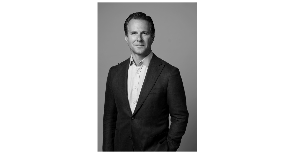 The Estée Lauder Companies Names Justin Boxford As Global Brand President, Estée  Lauder