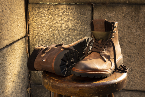 Higgins Mill Boot: Allen Edmonds is Partnering with British Heritage Brand, Barbour, for the First in its "Legend" Collaboration Series (Photo: Business Wire)