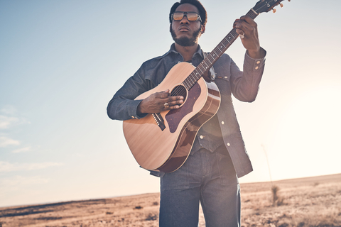 In celebration of Wrangler’s 75th anniversary, the Leon Bridges x Wrangler Collection is a nod to silhouettes from the brand’s iconic archives and Bridges’ personal soulful style. (Photo: Business Wire)