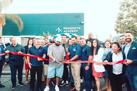 ZT Prospects Academy ribbon cutting ceremony with ZT Corporate and ZT Baseball leadership in attendance in Anaheim, California. (Photo: Business Wire)