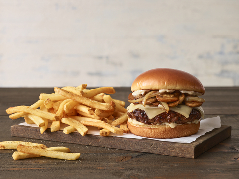 Applebee’s® Doubles Down on Game Day with Five Boneless Wings for <money>$1</money> with ANY Handcrafted Burger (Photo: Applebee’s)