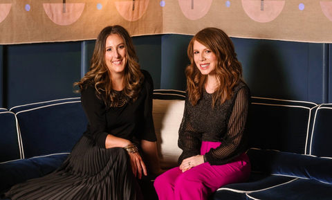 Chief co-founders, CEO Carolyn Childers and Chief Brand Officer Lindsay Kaplan (Photo: Business Wire)