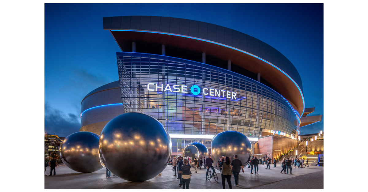 Golden State Warriors and Chase Center Elevate Immersive Fan Experiences with Aruba Wi-Fi 6E