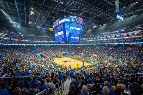 As part of its commitment to providing modern, immersive experiences for fans and guests, the seven-time National Basketball Association (NBA) Champion Golden State Warriors have deployed Aruba Wi-Fi 6E access points (APs) at Chase Center. This ensures ample bandwidth for stadium operations, IoT implementations, and experience-related services such as in-seat ordering and contactless payment. (Source: Golden State Warriors; Photo Credit: Jason O'Rear)