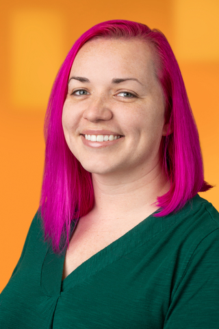 thumbnail Chrystal Taylor - Head Geek
