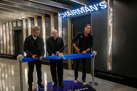 LA Kings' President Luc Robitaille, Crypto.com Arena President Lee Zeidman and Los Angeles Lakers' General Manager Rob Pelinka cut the ribbon for Crypto.com Arena's Chairman's Club (Photo: Business Wire)