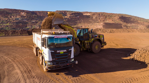 A Scania autonomous truck is loaded at 91������'s Channar iron ore mine in Western Australia's Pilbara region (Photo: Business Wire)