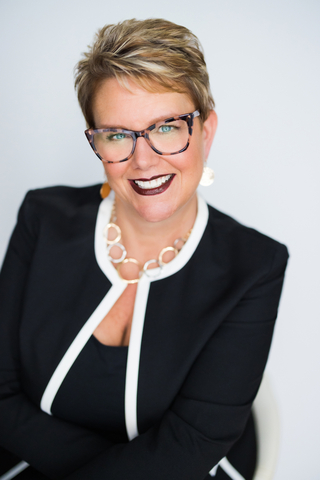 original The LSF's new CEO, Lisa E. Ireland. Photo credits to NSP Studio, https://www.nspstudio.com/