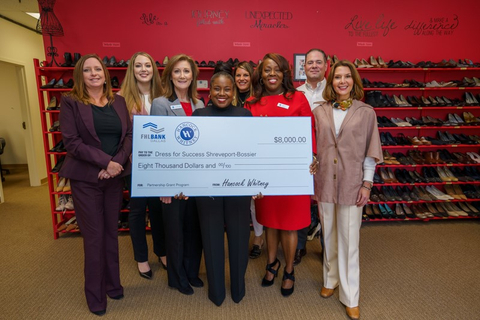 Representatives from Hancock Whitney Bank and the Federal Home Loan Bank of Dallas gathered to present $8,000 in Partnership Grant Program Funds to Dress for Success Shreveport-Bossier. (Photo: Business Wire)
