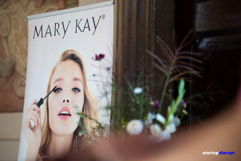 thumbnail Mary Kay products were used by makeup artists to get all speakers ready for their presentations. (Credit: Startup Disrupt)
