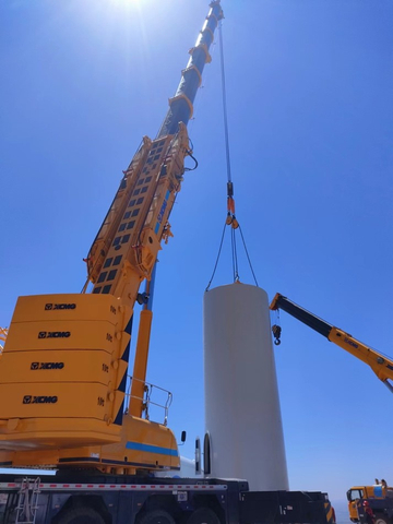 XCMG’s all-terrain crane successfully completes a wind turbine installation in northern China thanks to the performance of the Allison 4970 Specialty Series™️ automatic transmission. (Photo: Business Wire)