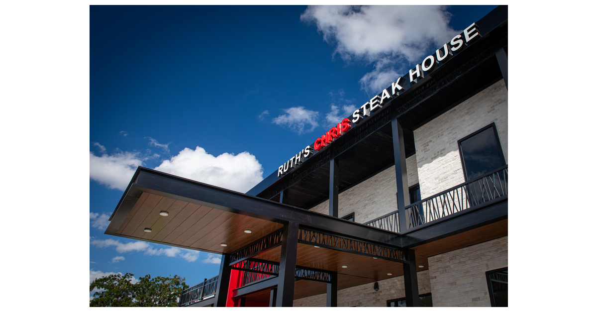 Ruth’s Chris Steak House Opens in Winter Park, Florida