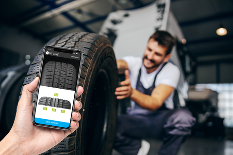 Anyline, a global leader in mobile data capture and artificial intelligence, launched an industry-first Tire Tread Scanner that works on any camera-enabled smartphone or mobile device. The software solution, which accurately and reliably measures tire tread depth, is expected to revolutionize the automotive industry. The product will be unveiled at a press conference held at the SEMA Show 2022 in Las Vegas on Nov. 2. (Photo: Business Wire)