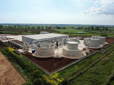 Easy Energia Ambiente is one Anaergia’s six facilities in Italy. It has the capacity to anaerobically digest 36,450 tons of landfill-diverted food scraps and other organic waste each year and convert this waste into 3,215,000 cubic meters of biomethane (renewable natural gas). (Photo: Business Wire)