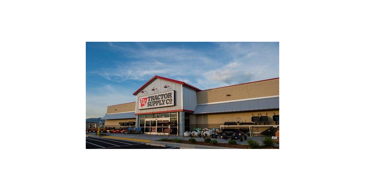 Tractor Supply Honors Military Veterans and Active Service Members With