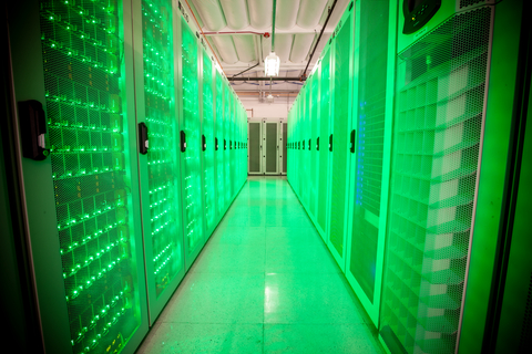 An high-density aisle of A.I. machines at Colovore. (Photo: Business Wire)