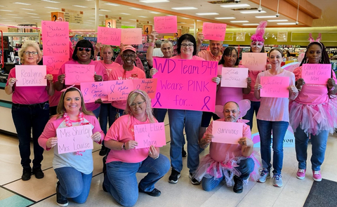 Winn-Dixie is proud to announce the donation of $366,000 to the American Cancer Society’s Making Strides Against Breast Cancer made possible through generous contributions from Winn-Dixie customers and associates during the grocer’s community donation program held in stores throughout Alabama, Mississippi and the Florida Panhandle, including store no. 549 in Mobile, Alabama, pictured here. (Photo: Business Wire)