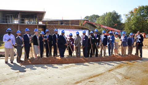 Representatives joined to celebrate the groundbreaking of a new affordable housing development in Jackson, Mississippi, that received a $750,000 subsidy from Trustmark National Bank and the Federal Home Loan Bank of Dallas. (Photo: Business Wire)