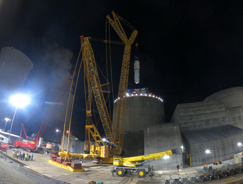 original One of four steam generators at TVA Watts Bar Unit 2 nuclear plant being removed for replacement. (Photo: Business Wire)