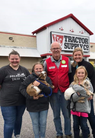 Tractor Supply's annual Paper Clover fundraising campaign benefits more than 10,000 4-H youth and supports education and leadership programming. (Photo: Business Wire)