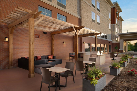 Our outdoor patio is perfect for relaxing after a day at the races. (Photo Business Wire)